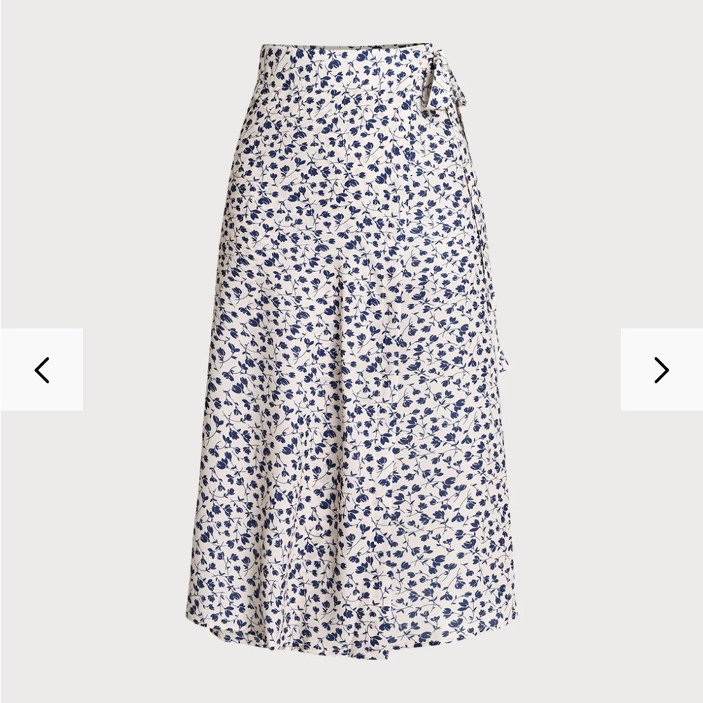 NWT Blue Floral High-waisted Wrap Midi Skirt (One size)